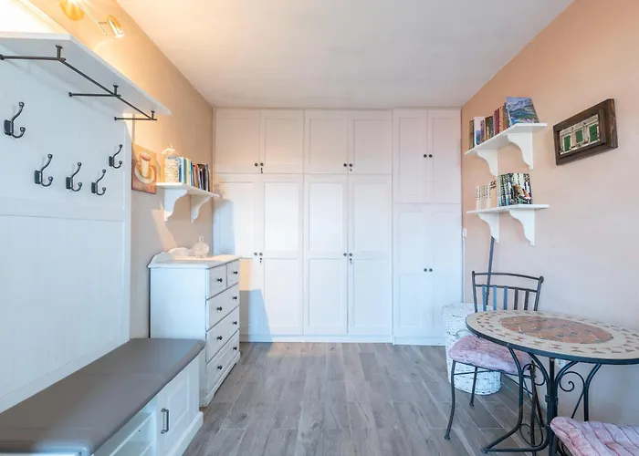 Bepina Willa Makarska